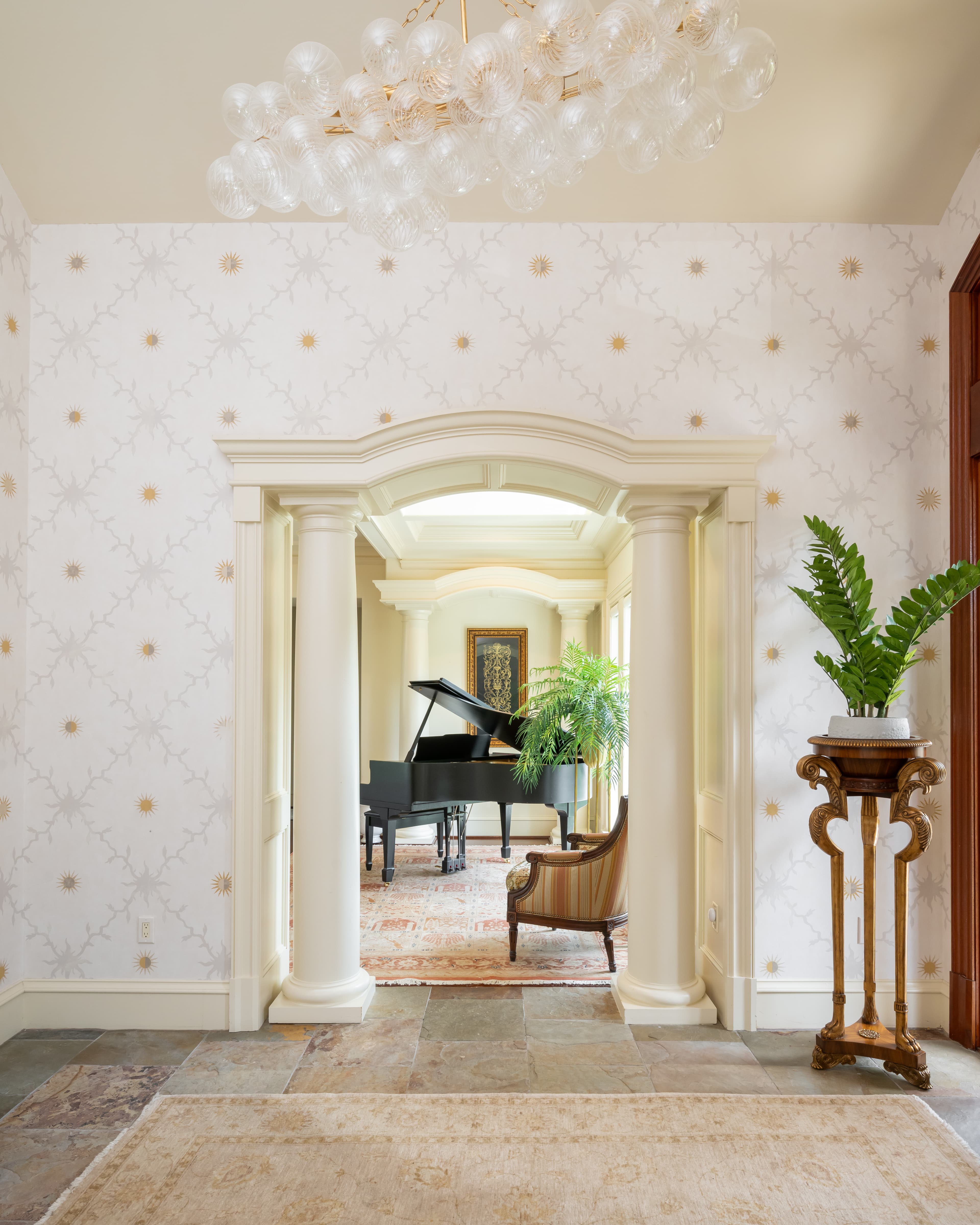 English paper wallcovering installation — 109 Wildwood Dunes