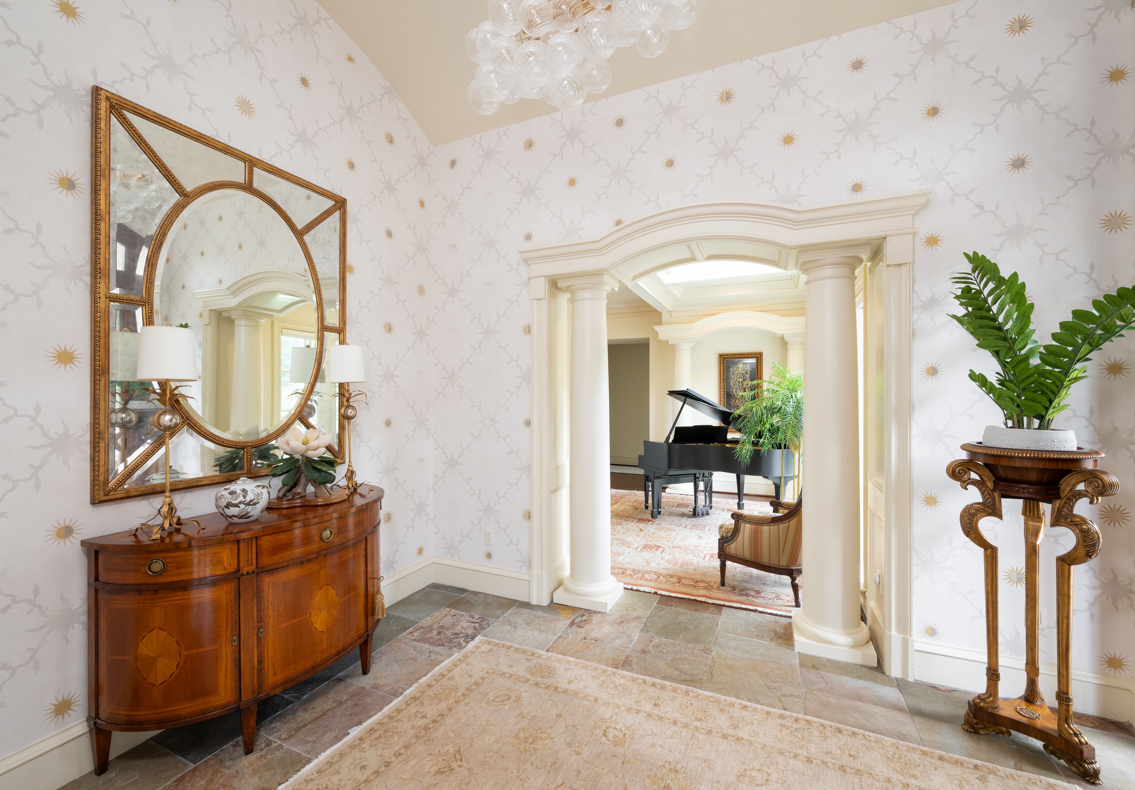 English paper wallcovering installation — 109 Wildwood Dunes